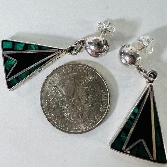Vtg 925 Silver Crushed Malachite Onyx Inlay Triangle Drop Dangle Earrings Mexico - Picture 3 of 9